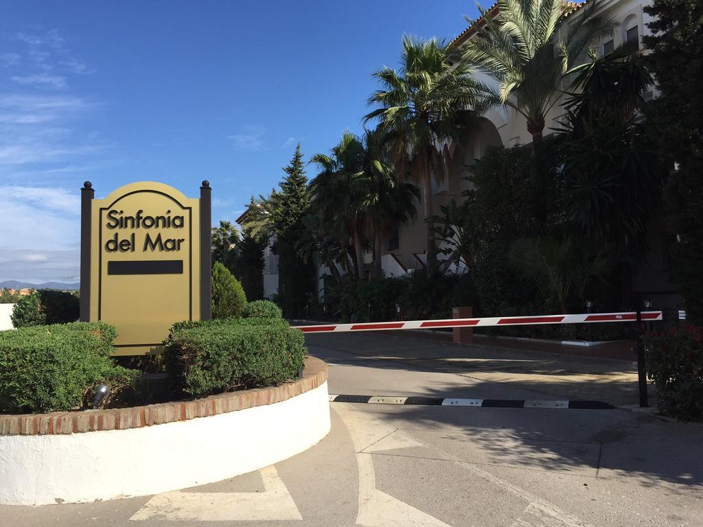 Sinfonia Del Mar Apartment Estepona Kültér fotó
