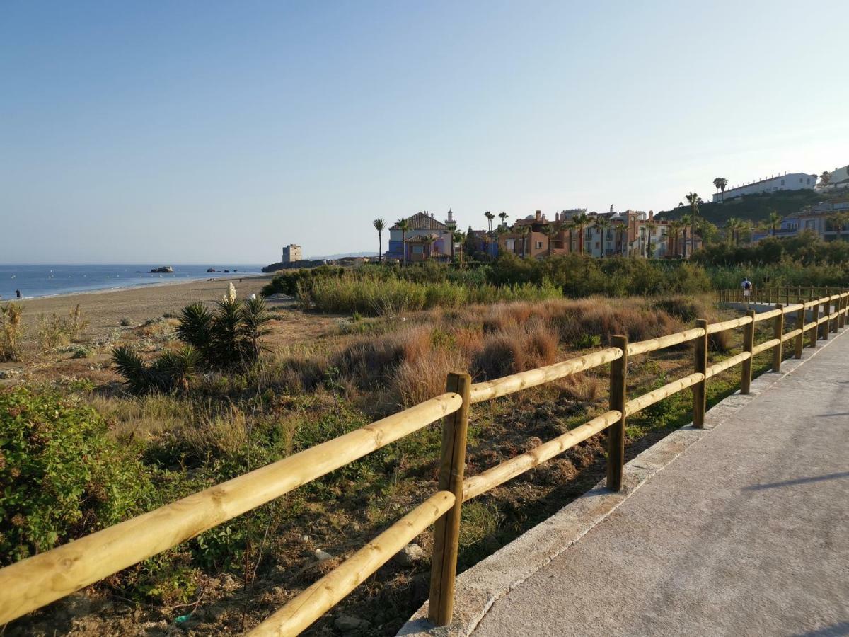 Sinfonia Del Mar Apartment Estepona Kültér fotó